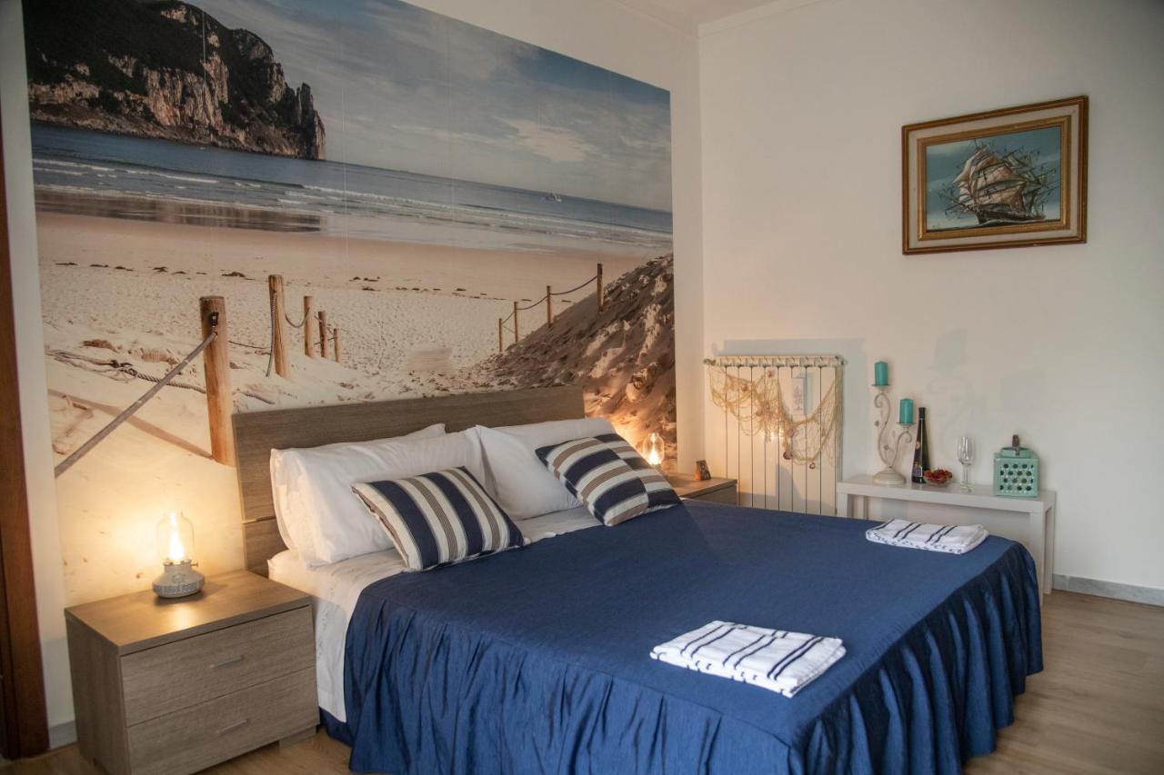 Casa Laura Bed and Breakfast Terracina Exteriör bild
